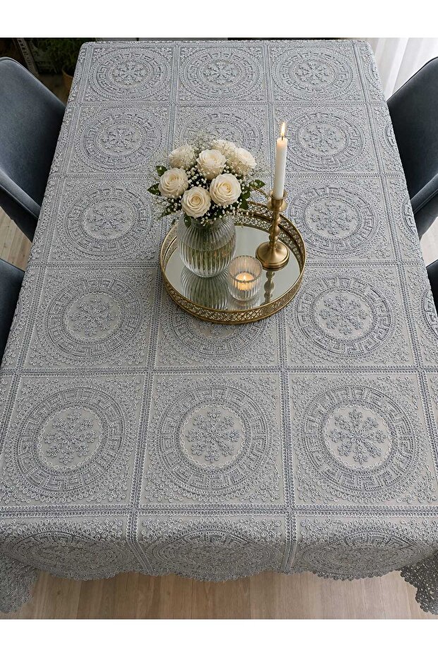 Saray Embroidered Luxury Tablecloth 155X225