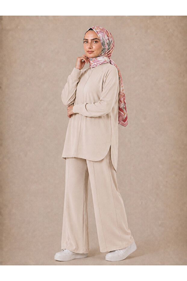 Women's Modal Fabric Ribbed Stitching and Slit Detailed Top and Bottom Set - Beige