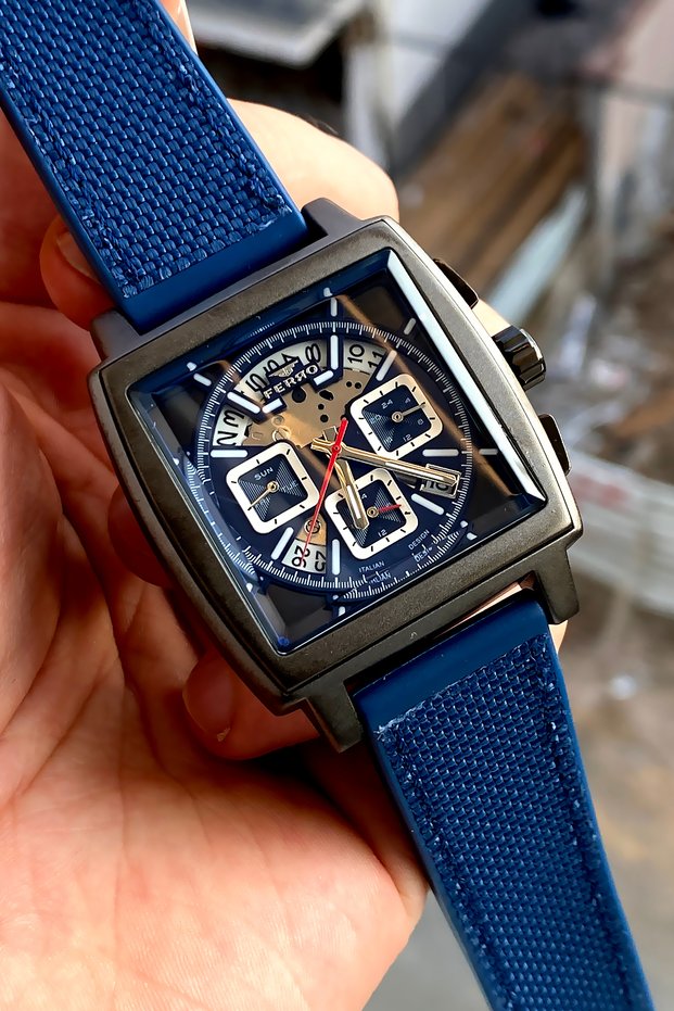 Men's wristwatch steel band 2 years warranty waterproof boxed