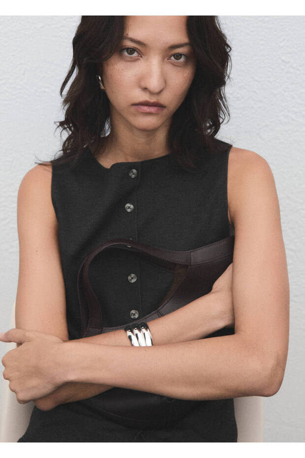 Buttoned Round Neck Sweater