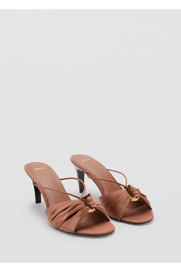 SANDALEN -- - 1