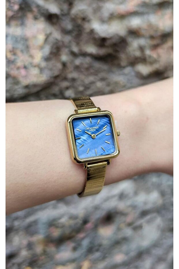 Lc08138 Square Dial Minimal Design 3 Atm Waterproof Women Wrist Watch