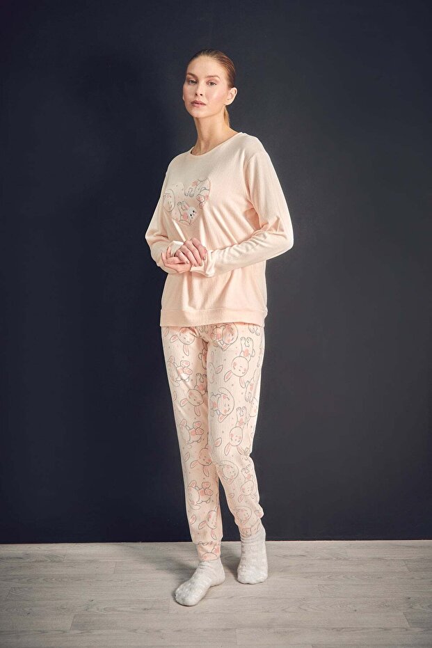 Rabbit Embroidered Crew Neck 2 Piece Pajamas Set