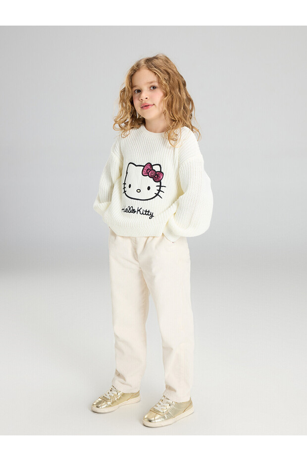 Nevavm Farkıyla Lcw Kids Ecru Velvet Plain Standard & Regular Straight Leg Girls' Trousers