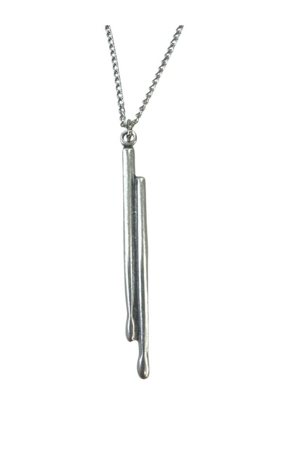 Metal Necklace with Drumstick Figure – Unisex – Music Themed Jewelry 60 cm Chain