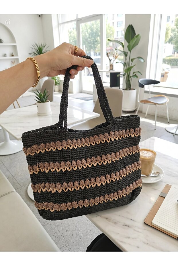 Women's Handmade Raffia Knitted Large Size Bag - Snap Closure and Internal Pocket Design