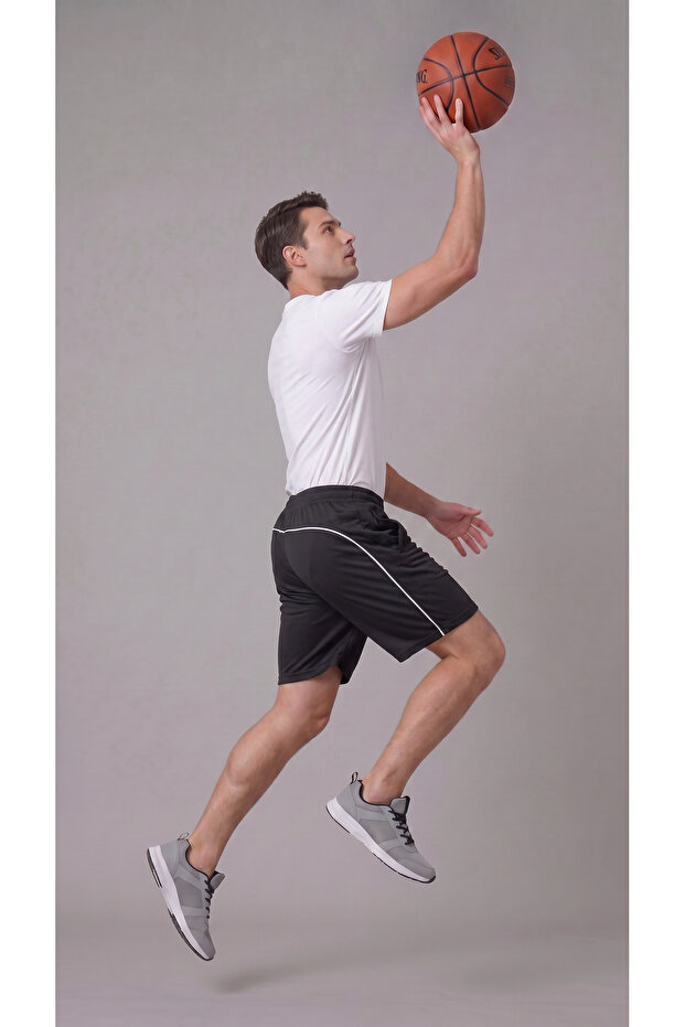 Men's Black Zippered Pocket Breathable Patterned Mech Fabric Back Panel Suitable for Sports
