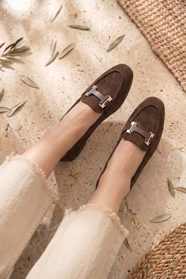 Wendi̇ Imported Buckle-Detail Women's Daily Shoes Brown