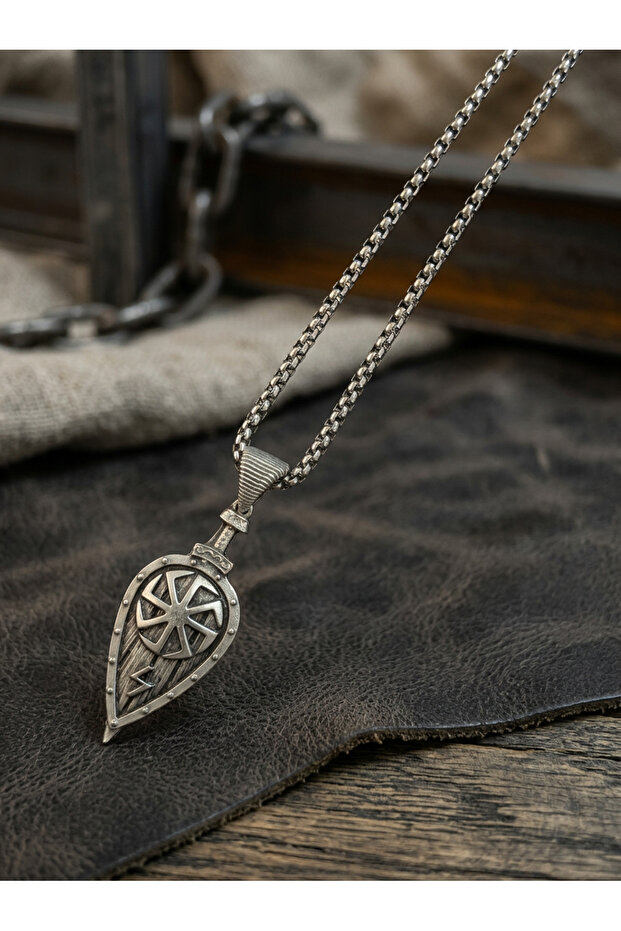 Minimalist Style Stainless Steel Men's Necklace with Shield Figure