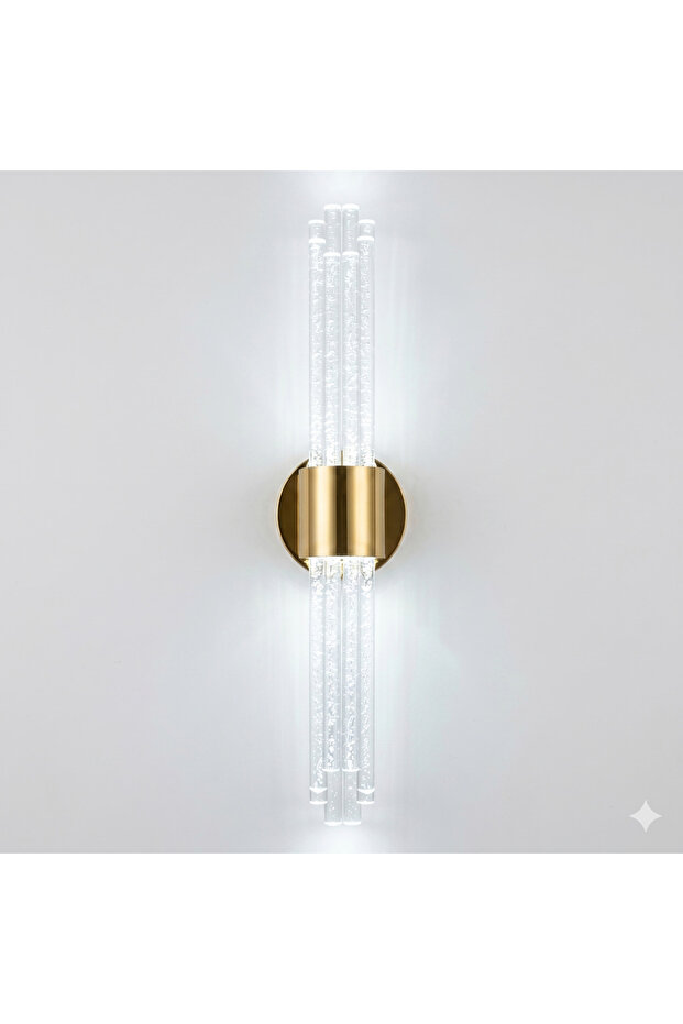 مصباح حائط ماتريكس 8 LED - تصميم عصري وأنيق، هيكل ذهبي، إضاءة LED بيضاء