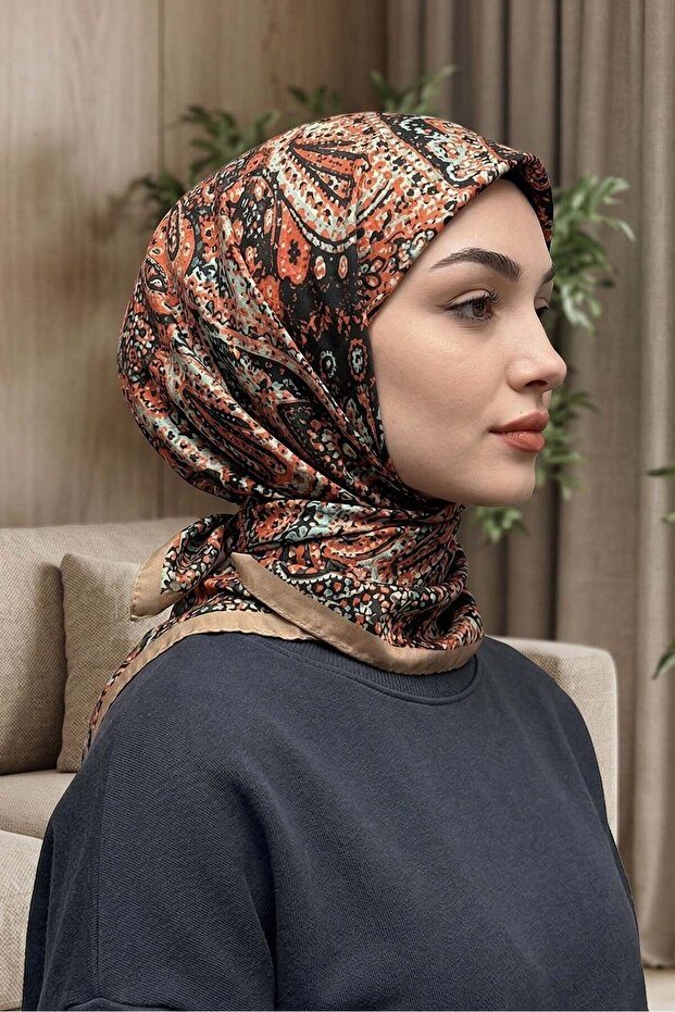وشاح ناعم منقوش - 073