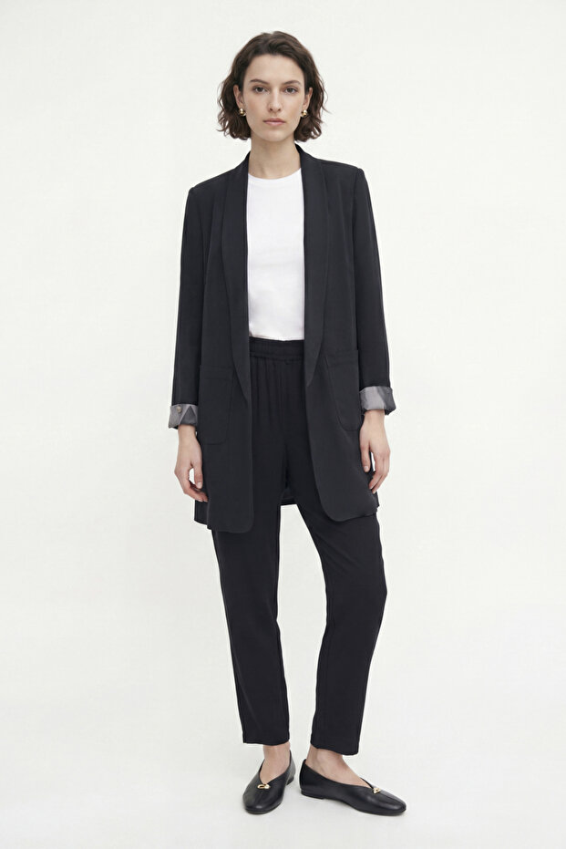 Classic Black Suit with Shawl Collar and Pocket Detail 1103