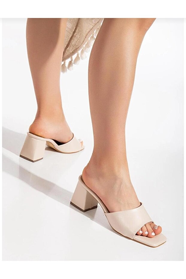 Women's Slippers with Heels