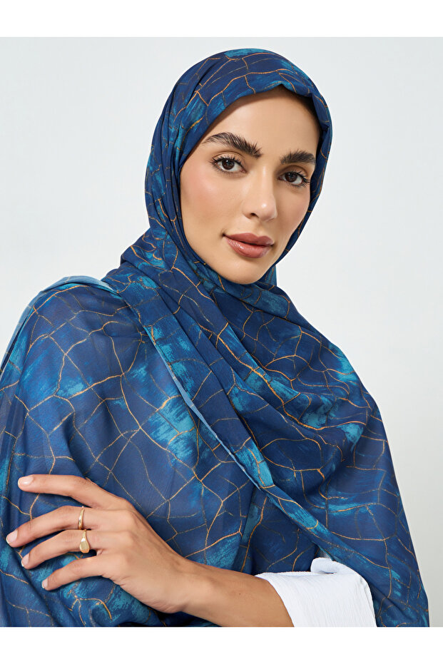 وشاح رأس مطبوع بالكامل