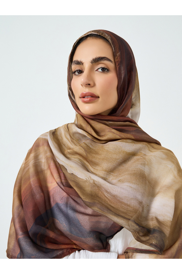 وشاح رأس مطبوع بالكامل