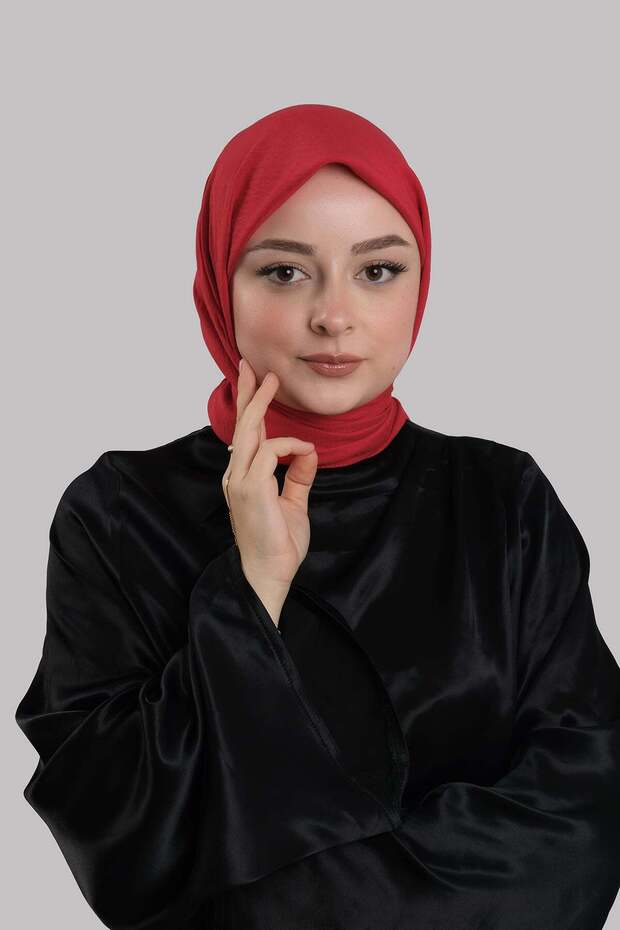 وشاح كلاسيكي أحمر سادة من القطن الإيطالي المخيط بأسلوب الجاز 202210_31