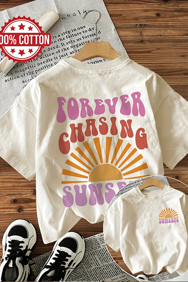 تي شيرت نسائي أساسي من Forever Chasing Sunsets 27133