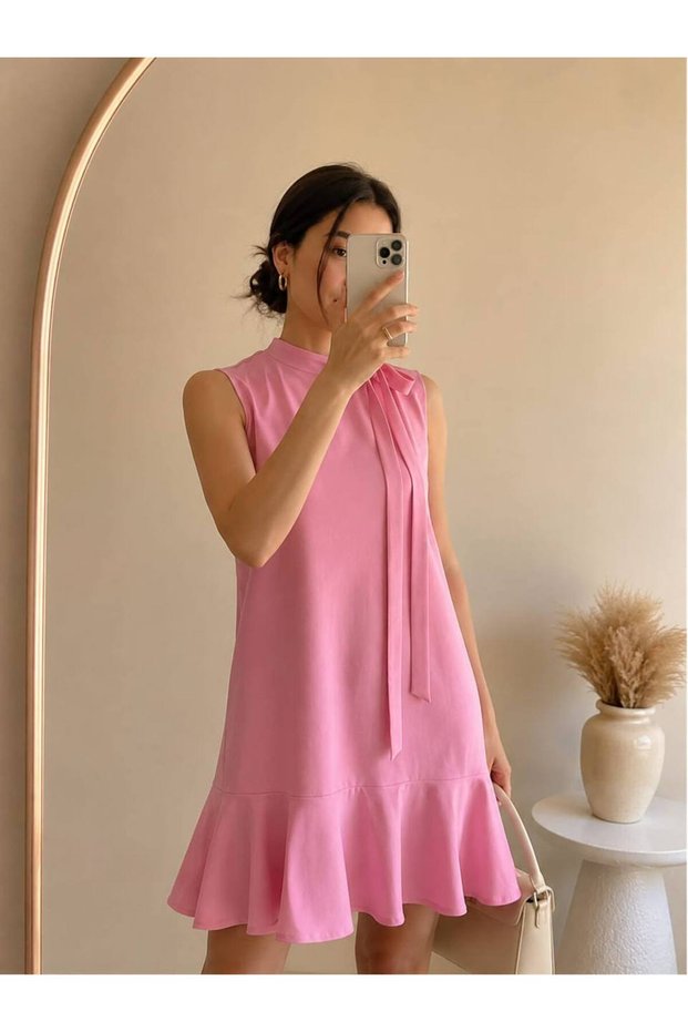 Women's Quality Muni Pink Collar Detailed Zero Sleeve Solid Color Dress