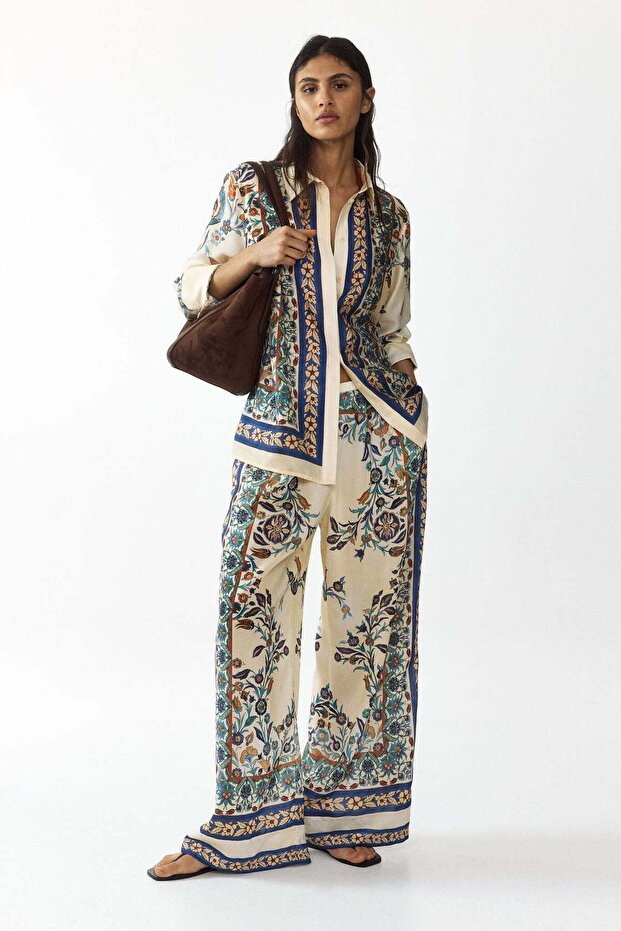 Printed pull-on trousers