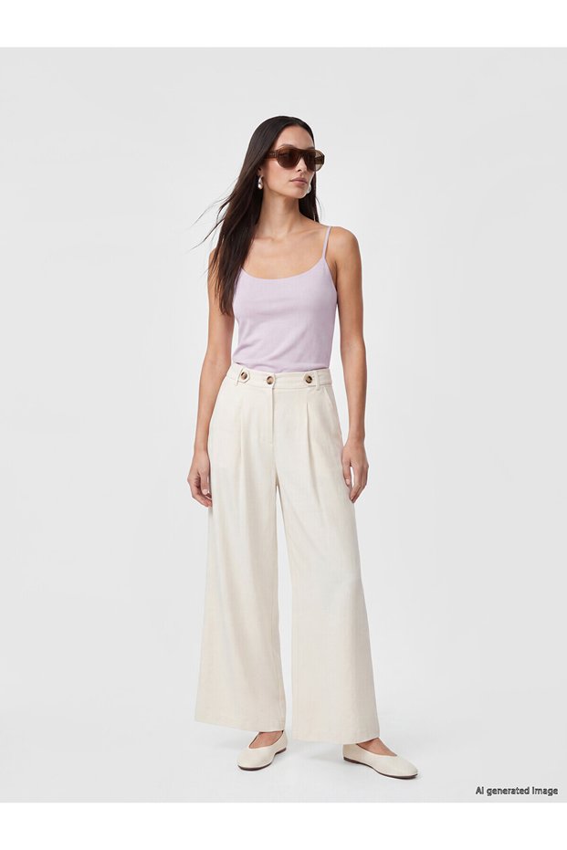 Trendlucky Loose Fit Women's Pleated Fabric Pants with a Difference in Color