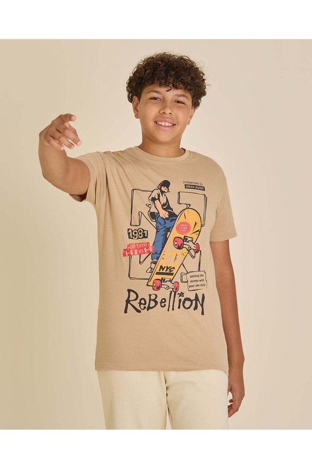 Senior Boys Beige Skater Graphic T-Shirt