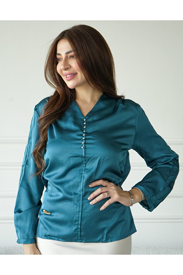Plush Blouse with Ruffled Sleeves