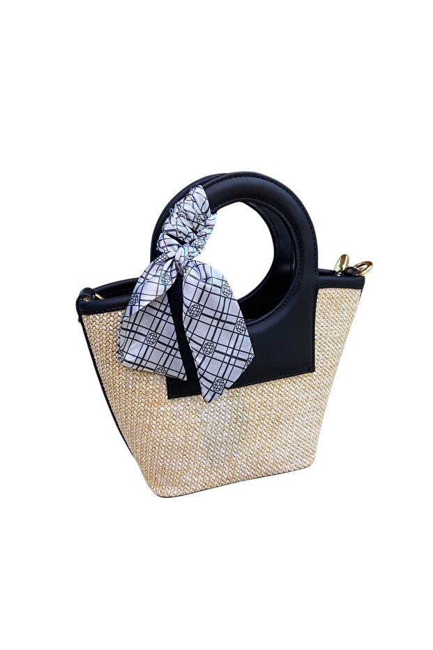 A Very Stylish Straw Bag (Black)