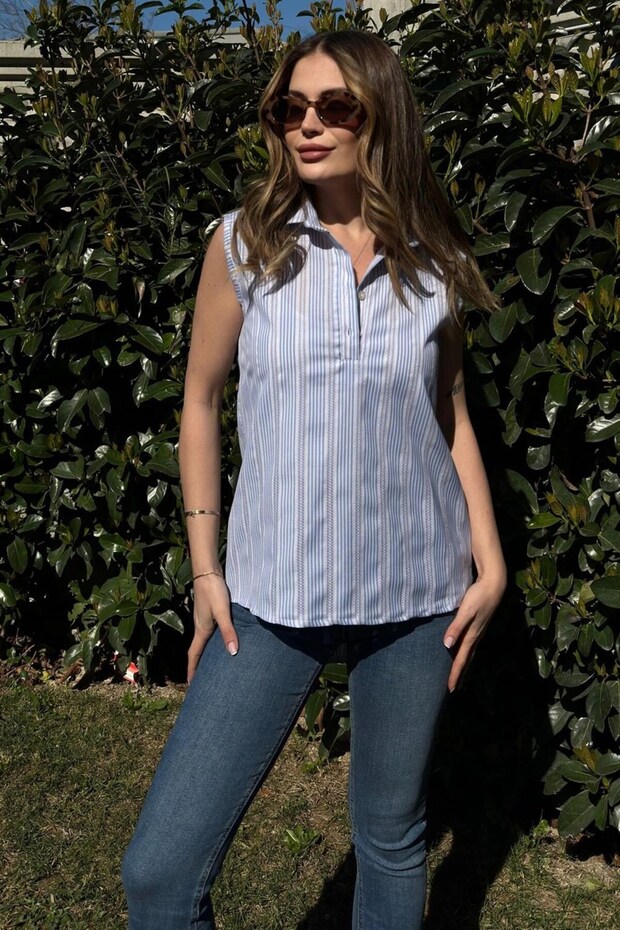 Women's Clothing Blue Striped, Textured Summer Fabric, Half Placket, Zero Sleeve Blouse