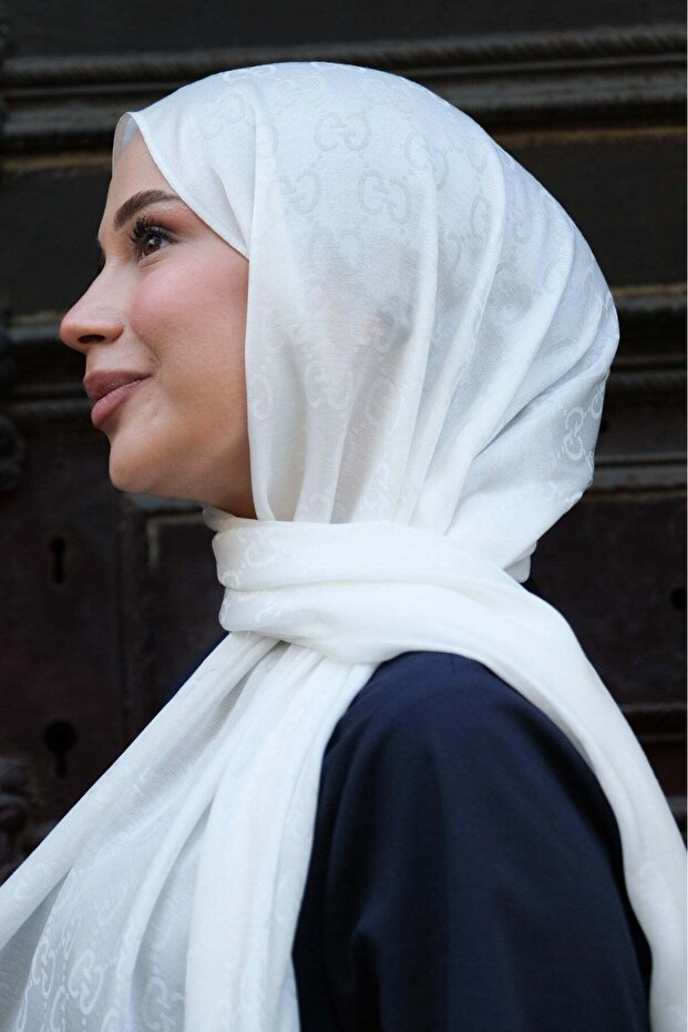 G Pattern Premium Shawl-White