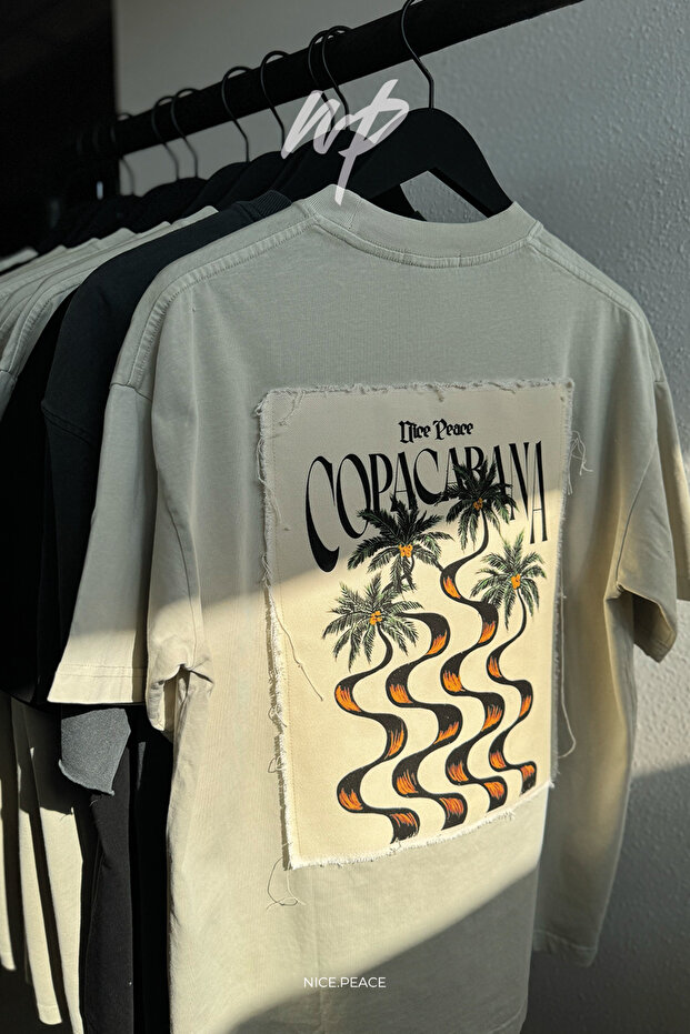 تي شيرت بيسك كولور 30/1 من القطن الممشط ذو الرقبة الدائرية