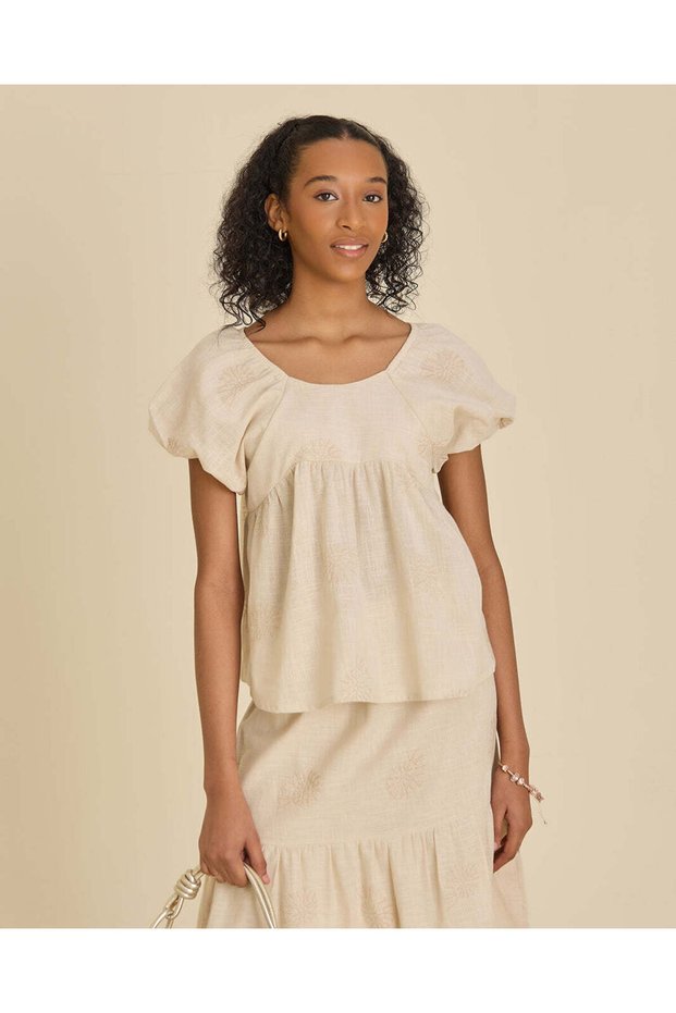 Senior Girls Beige Embroidered Blouse
