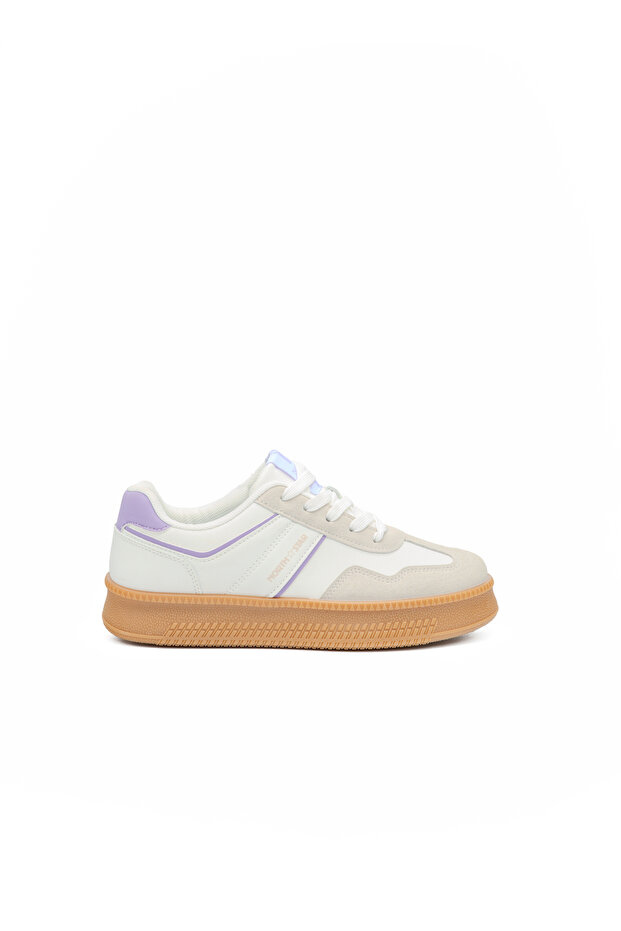 Court Style Daily Sneaker