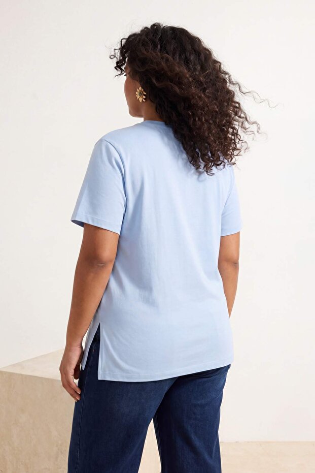 Kahverengi-Beyaz-Mavi 3'lü Paket Oversize Basic Büyük Beden T-shirt TBBSS26BF00025 - 5