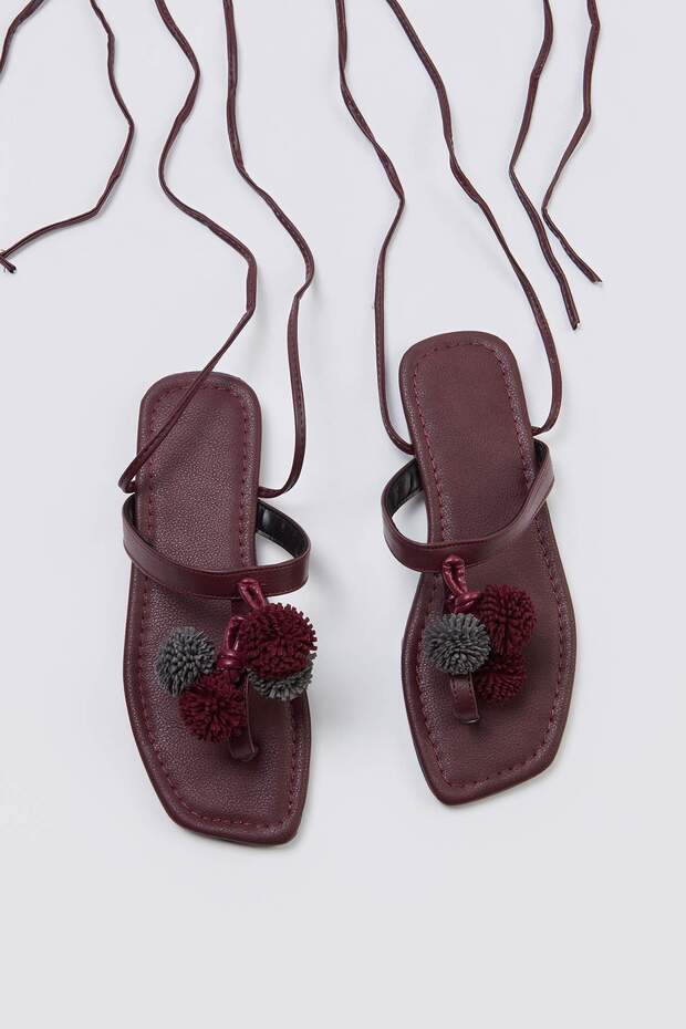 Bordo İp Bağlama Detaylı Kadın Sandalet TAKSS26SD00016 - 1