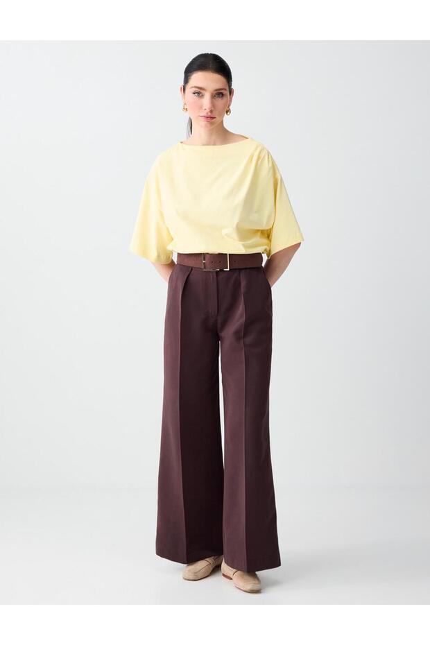 Bitter Brown Relaxed Fit Regular Waist Woven Gabardine Trousers