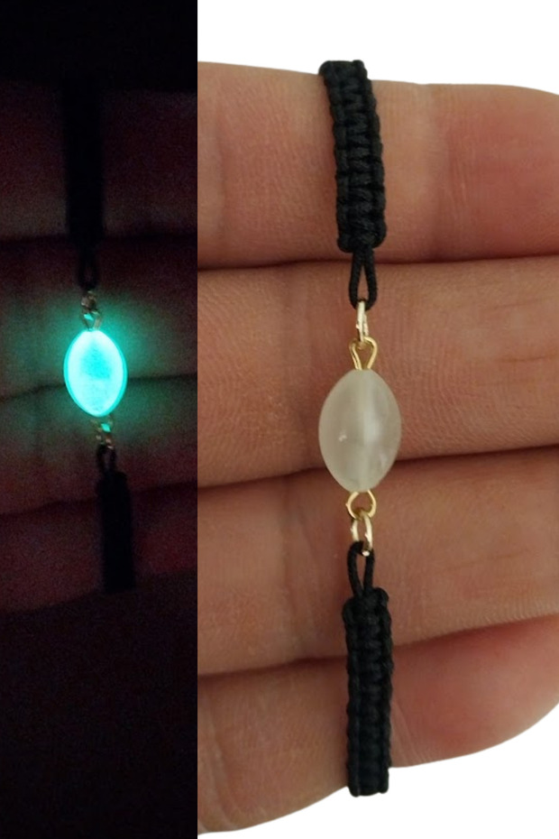 Cat's Eye Highlighter Glow-In-The-Dark Beaded Macrame Knitted Bracelet Adjustable to Fit the Wrist.