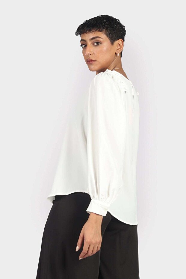Solid Puff-Sleeve Top - 2