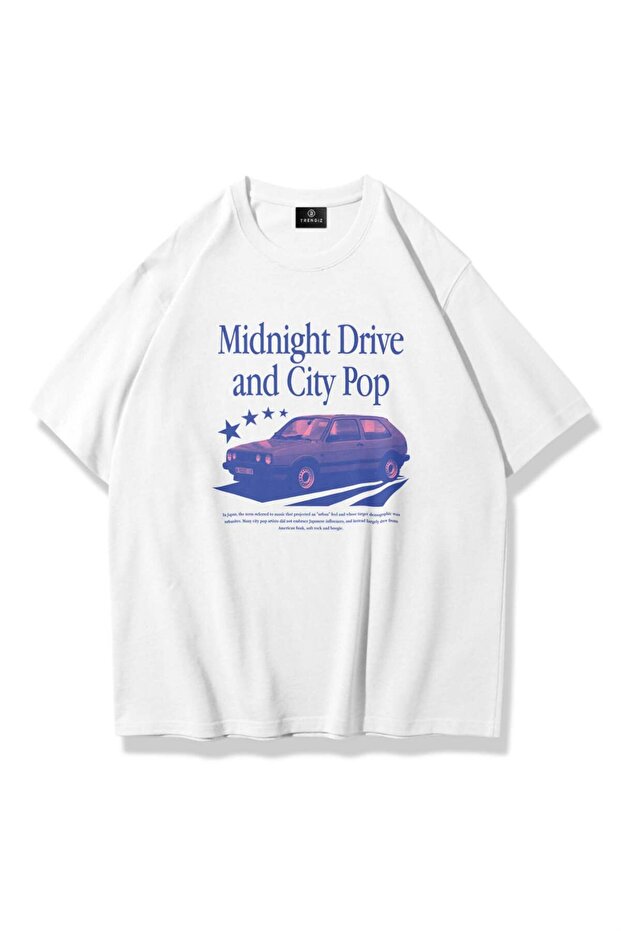 تيشيرت للجنسين من Midnight Drive باللون الأبيض