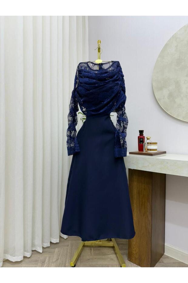 Soft midi dress - 4