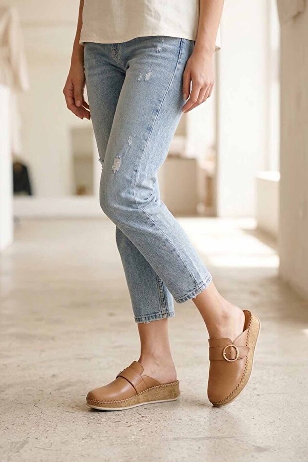 Women's Tan Genuine Leather Buckle Casual Slippers & Mules