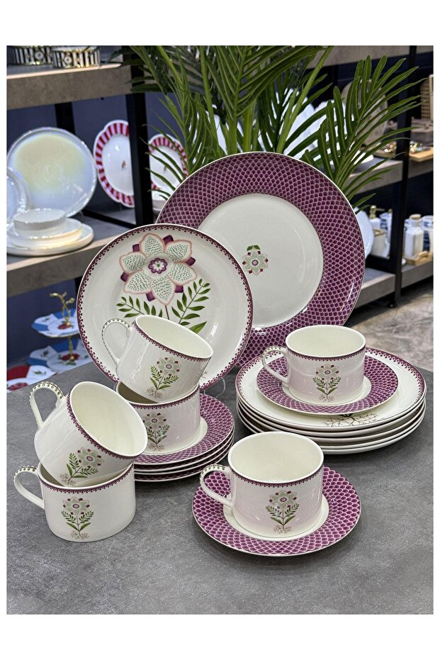 Valentine Porcelain 19 Piece Cake Set