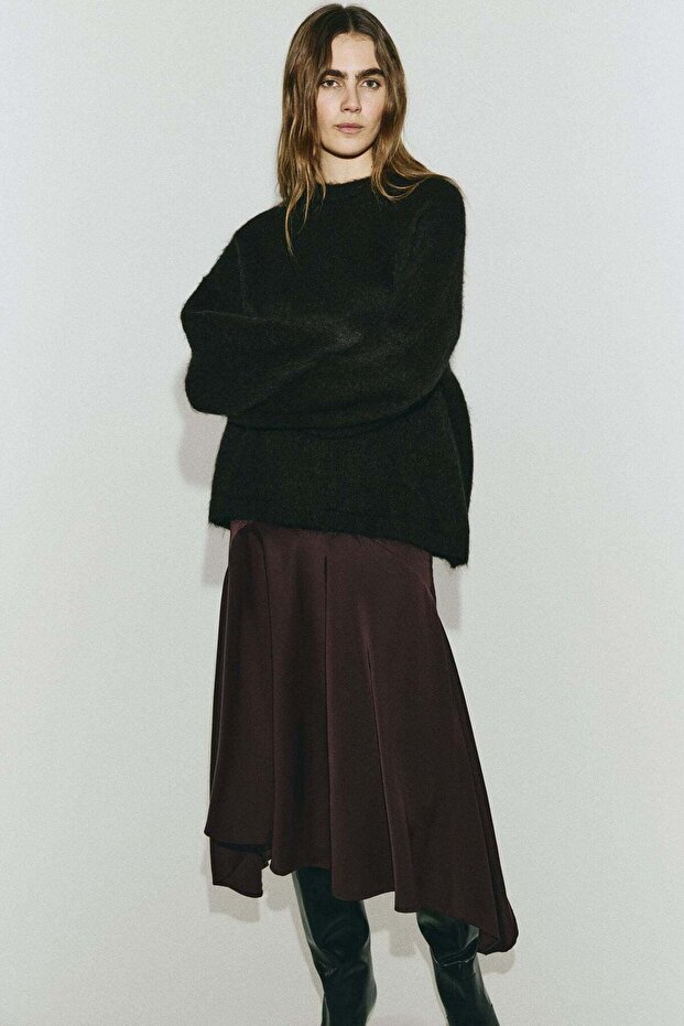 Satin twill skirt