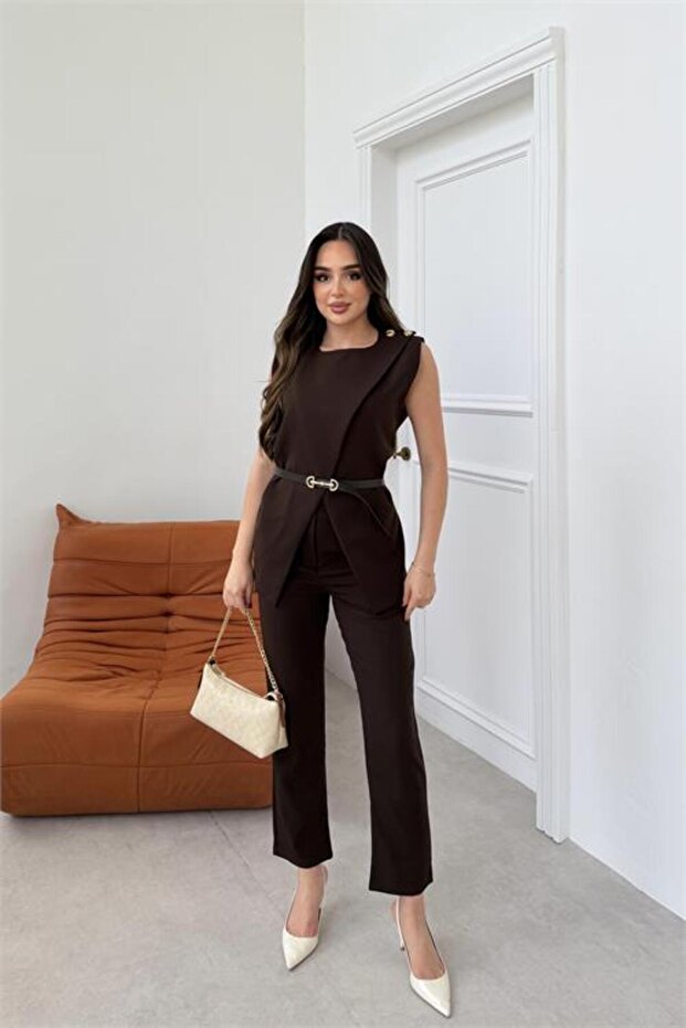 Women's Brown Shoulder Button Detailed Sleeveless Blazer Pants Suit ---Nbtkm4061