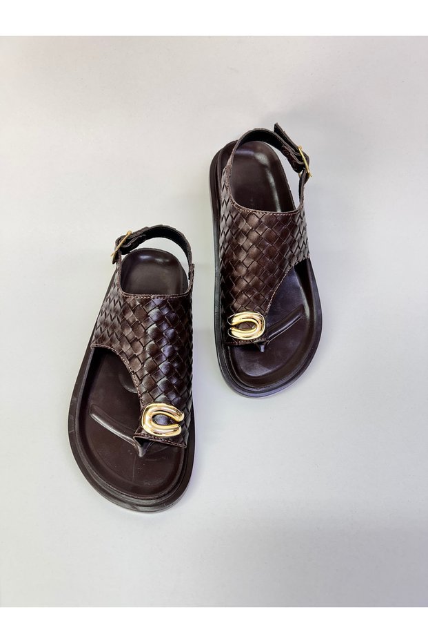 Lucas Comfortable and Stylish Designed Comfortable Sandals with Braided Details and Gold Buckle.