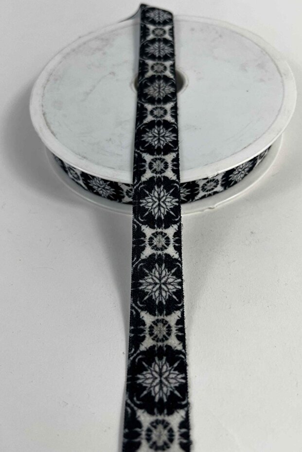 Velmora Oriental Paisley Velvet Ribbon – Premium Ethnic Decoration 1 Meter