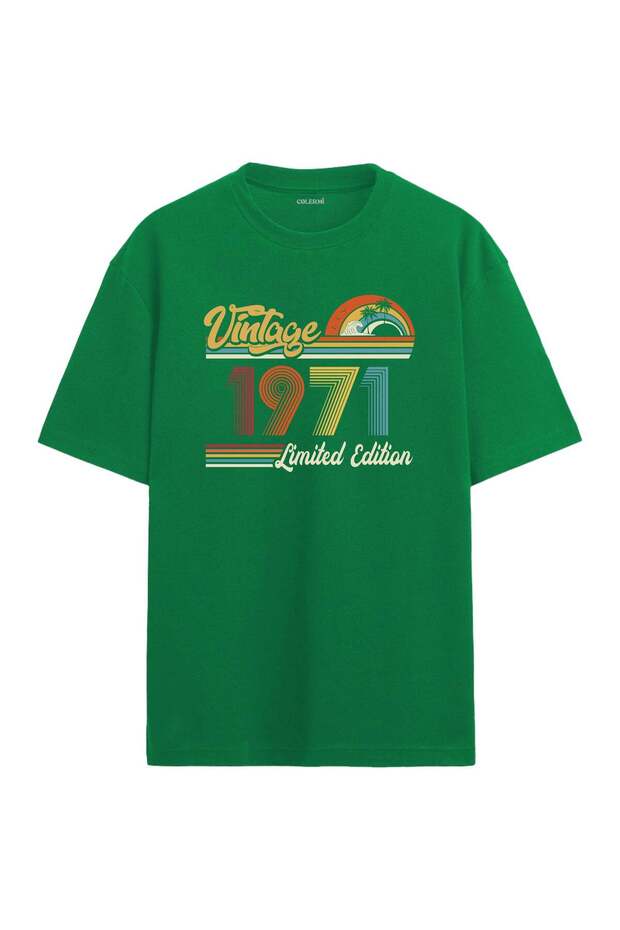 1971 Vintage Oversized T-Shirt