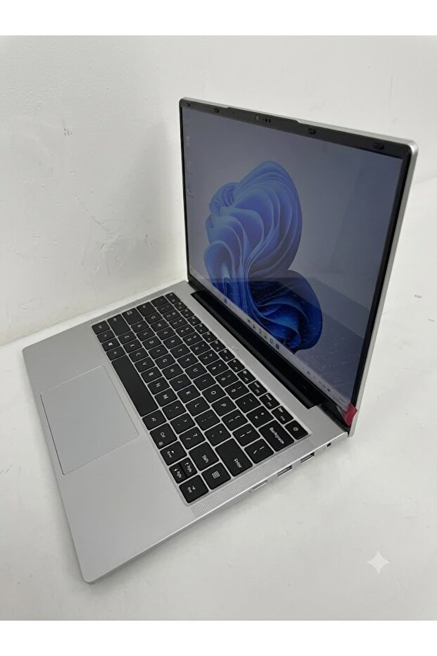 HP 840 g7