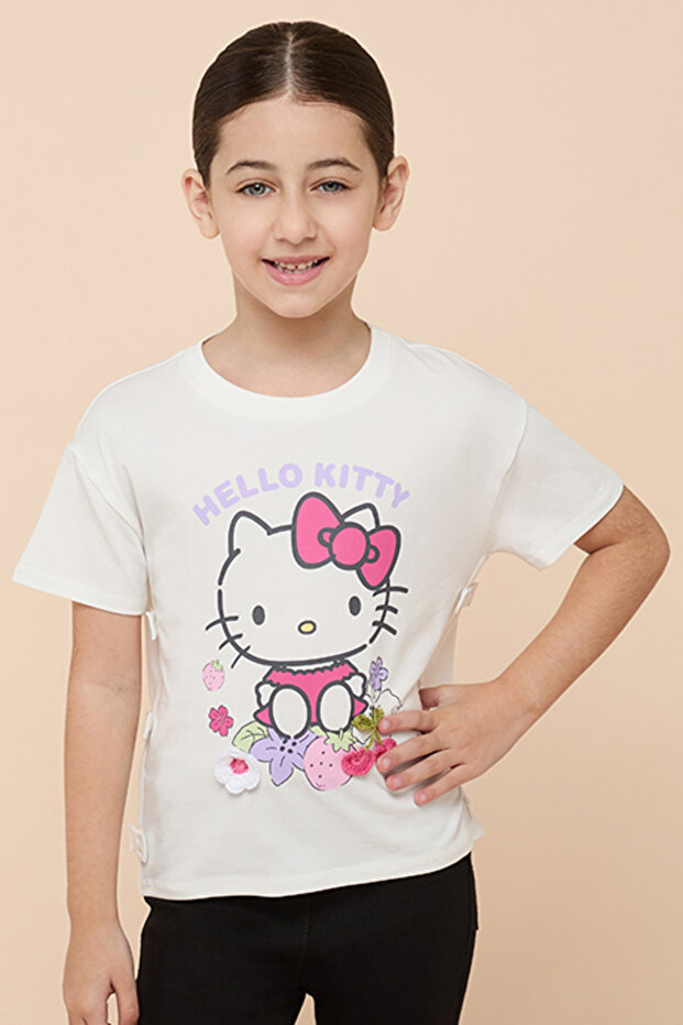 Hello Kitty Print T-Shirt with Crew Neck and Short Sleeves