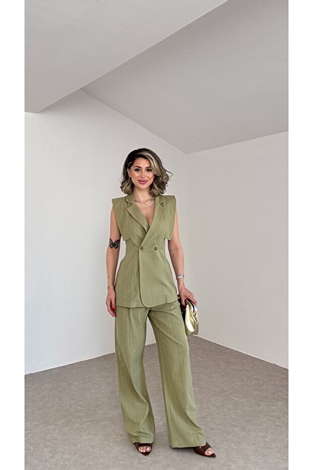 Shoulder-Piece Vest Set