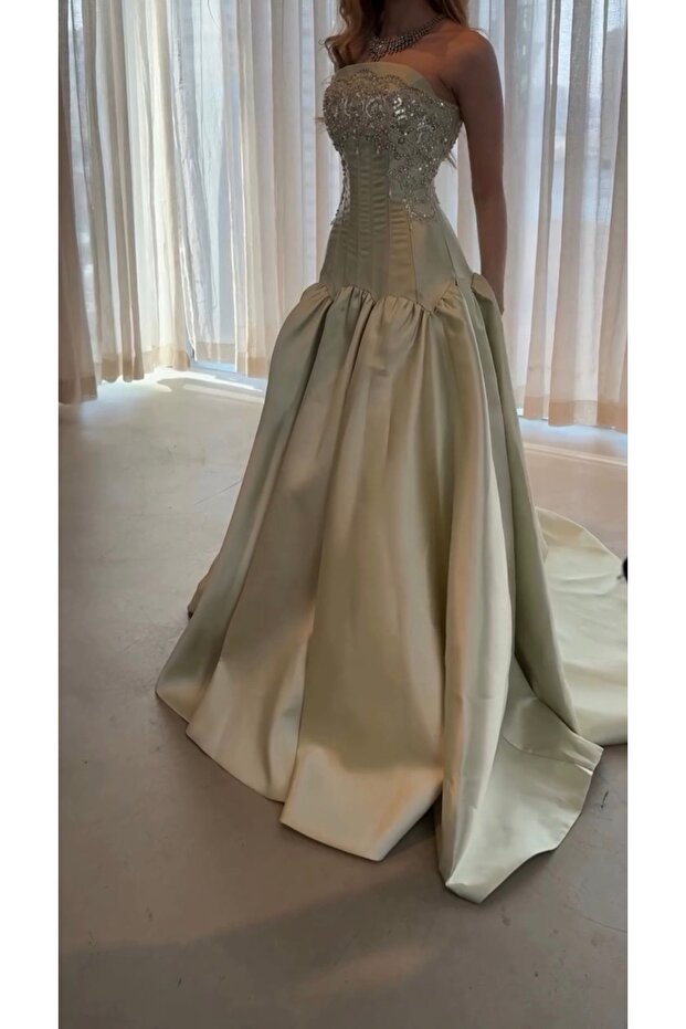 Evening gown - 1